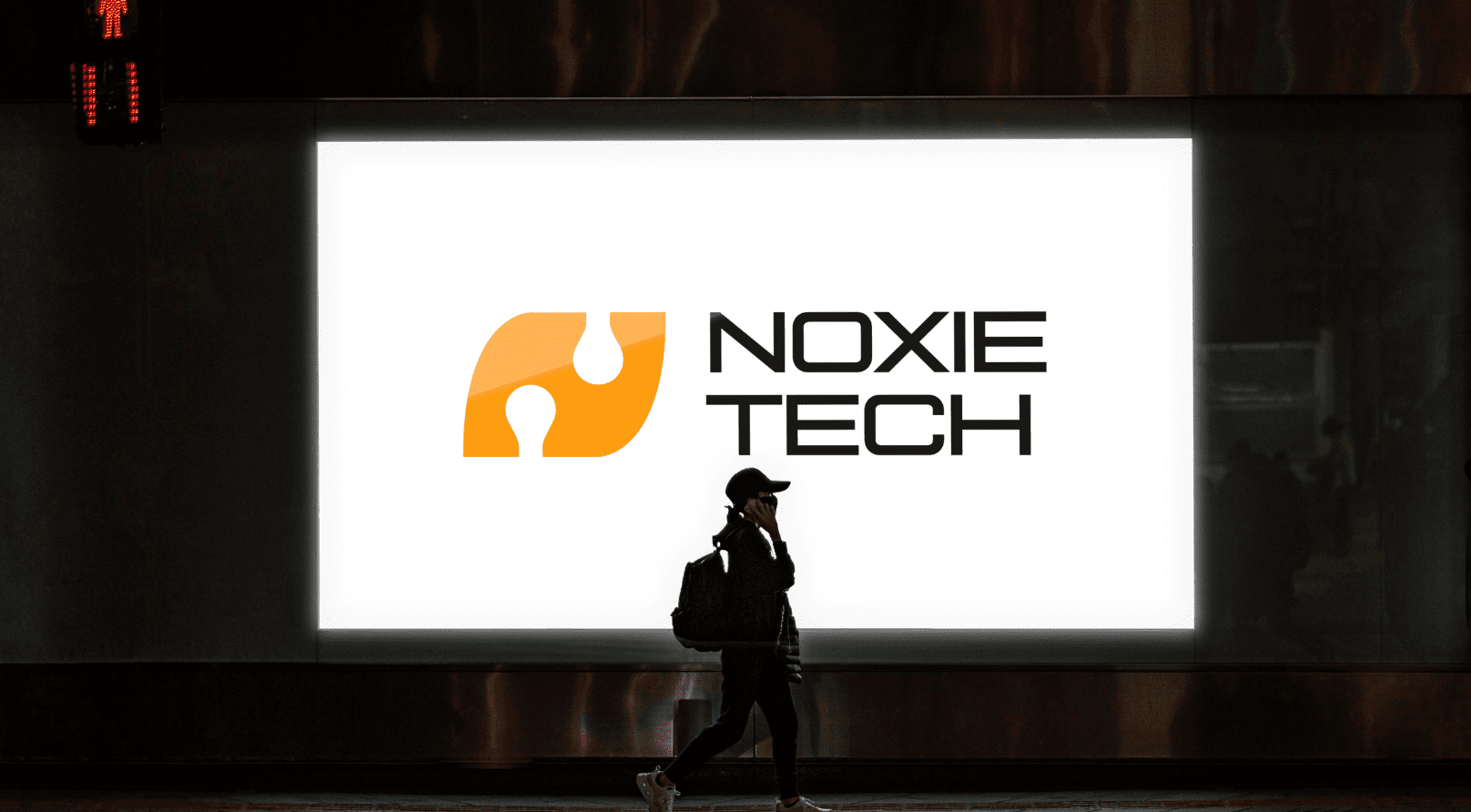 noxietech light banner